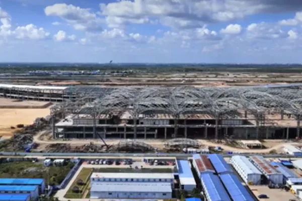 Aeropuertos y estación de tren